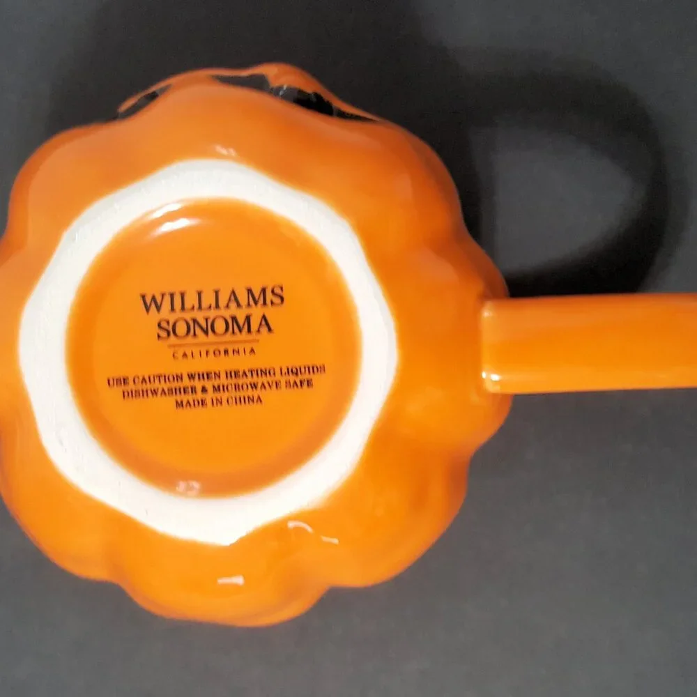 NEW RARE Williams Sonoma Jack o Lantern Mug 20 OZ Stoneware